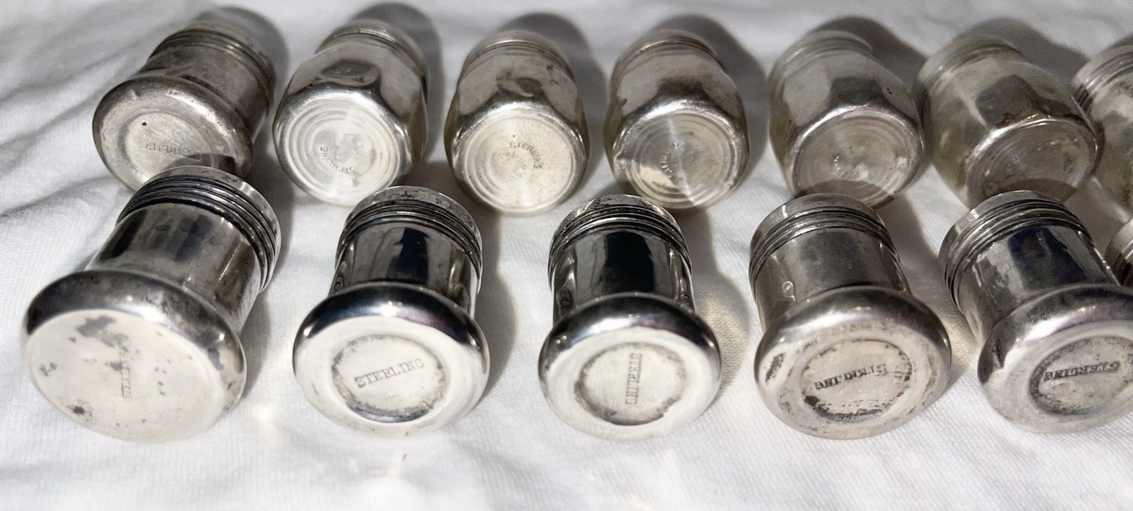 LOT of 20 Sterling Silver Salt & Pepper Mini Shakers 80 Grams ☚☚☚☚👀