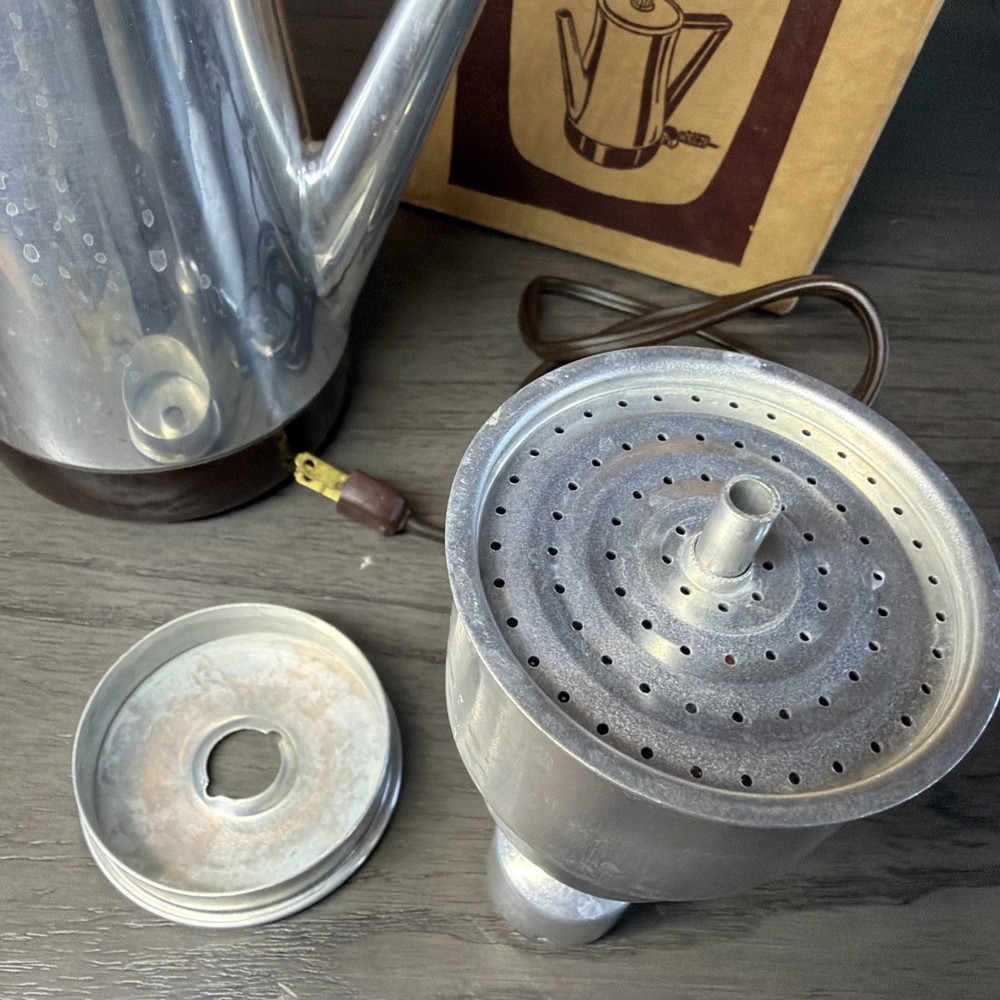 Vtg West Bend 5 Cup Automatic Percolator Model 3245E Aluminum - Missing KNOB