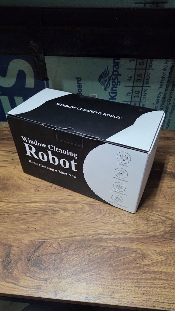 Smart Window Cleaning Robot – Automatic Glass Cleaner with Remote & Safety Tech