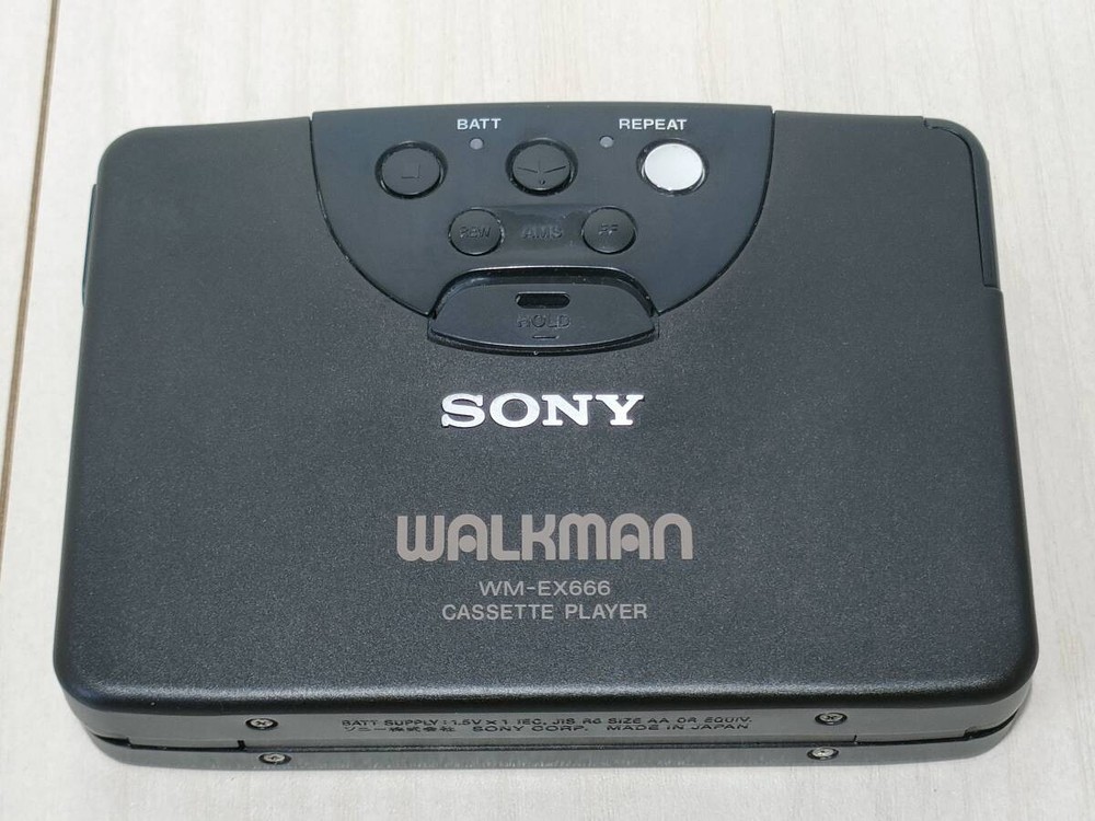 Serviced SONY WM-EX666
