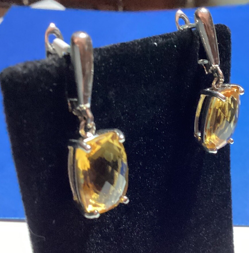 Sterling Silver .925 Citrine Ring (7) & Matching Earrings