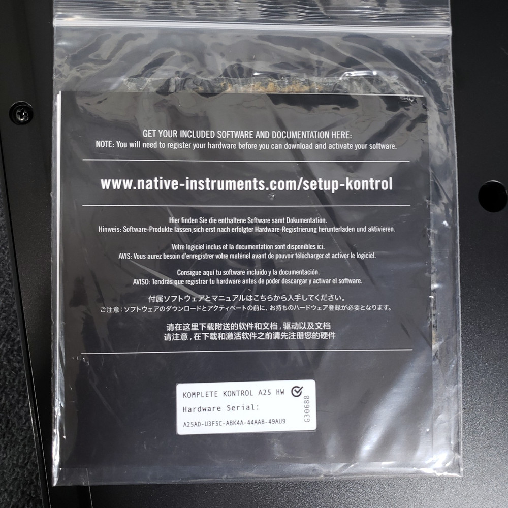 Native Instruments Komplete Kontrol A25 MIDI Keyboard Controller Semi-weighted