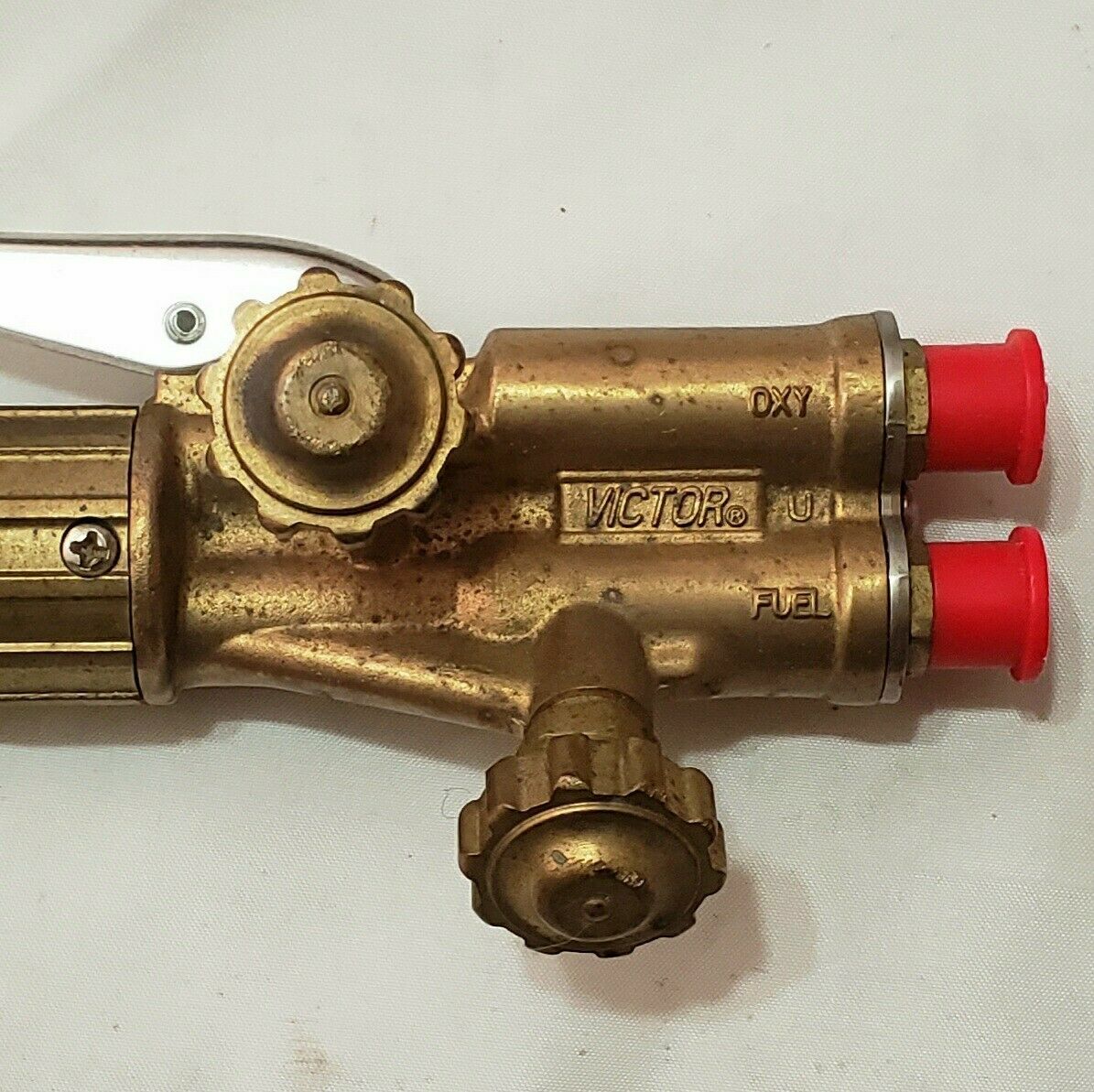 Victor ST2601FC Angle Head Cutting Torch 21" & 2-1-101 Tip 0381-1482