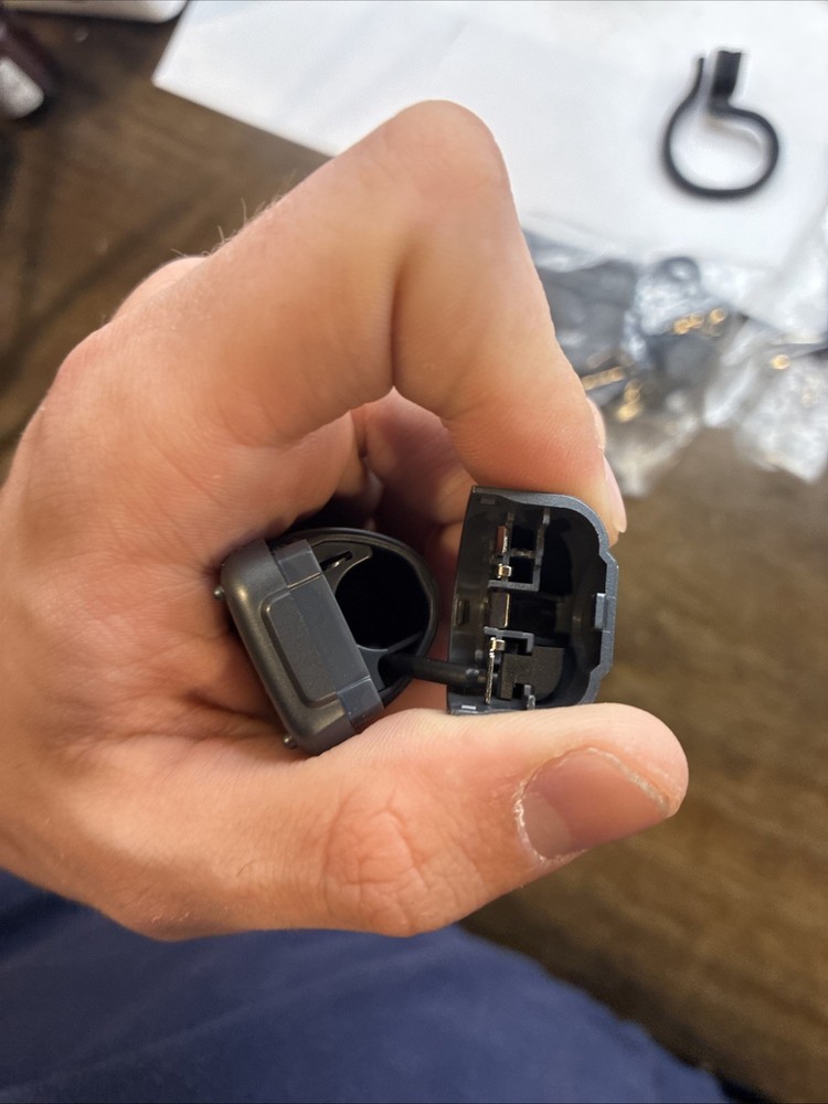 SONY ECM-HW2 CONDENSER WIRELESS CONSUMER MICROPHONE W/ BLUETOOTH