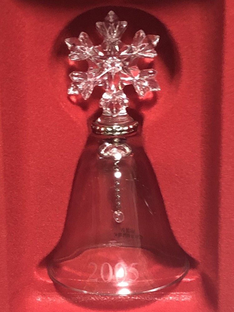 Lenox Snowflake Full Crystal 4.5” Bell