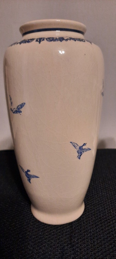 Vintage K's Collection Cream Vase