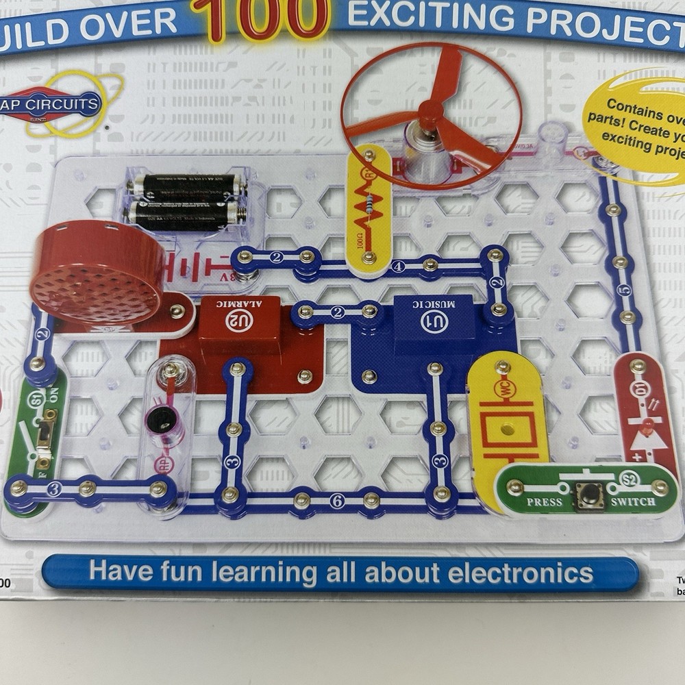 Elenco Snap Circuits Junior STEM Build Over 100 Electronic Projects Complete