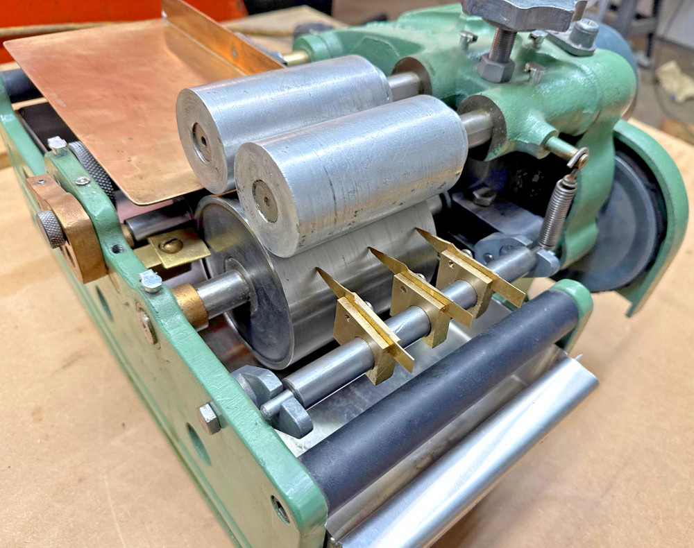 Potdevin 4" Margin Gluer-Edge Gluer