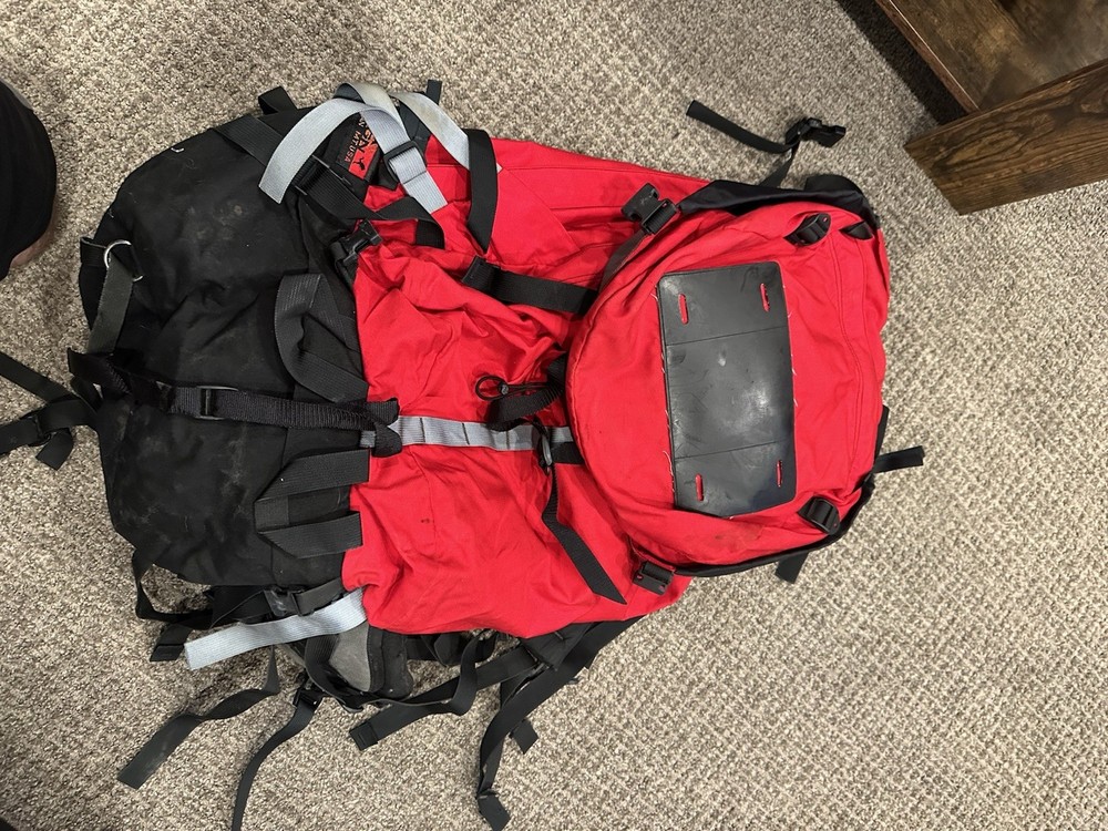 DANA DESIGN ARCFLEX ASTRALPLANE BACKPACK MEDIUM RED