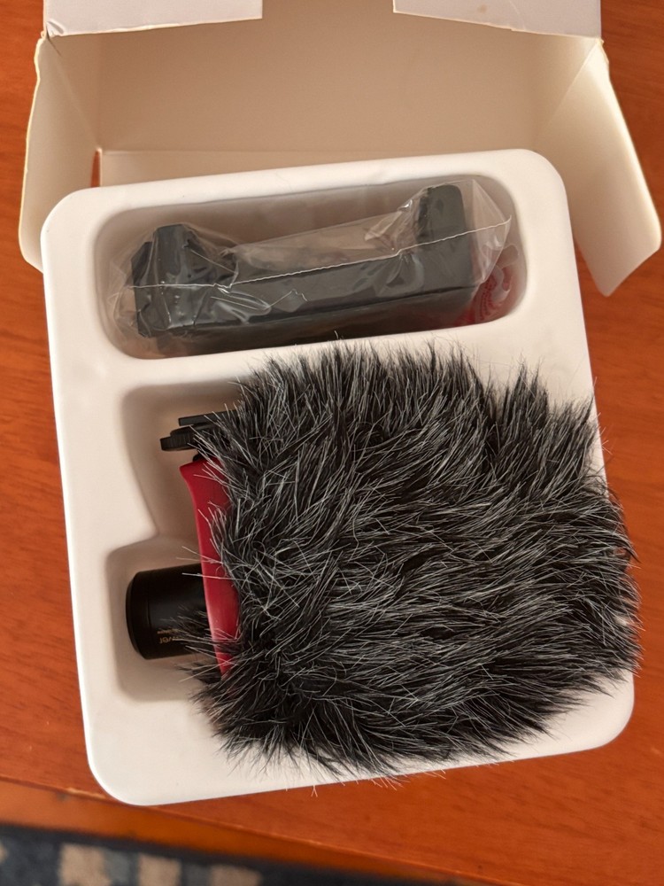 DIGIPOWER MIC UP HIGH PERFORMANCE COMPACT CARDIOID VIDEO MICROPHONE DP-DM15F
