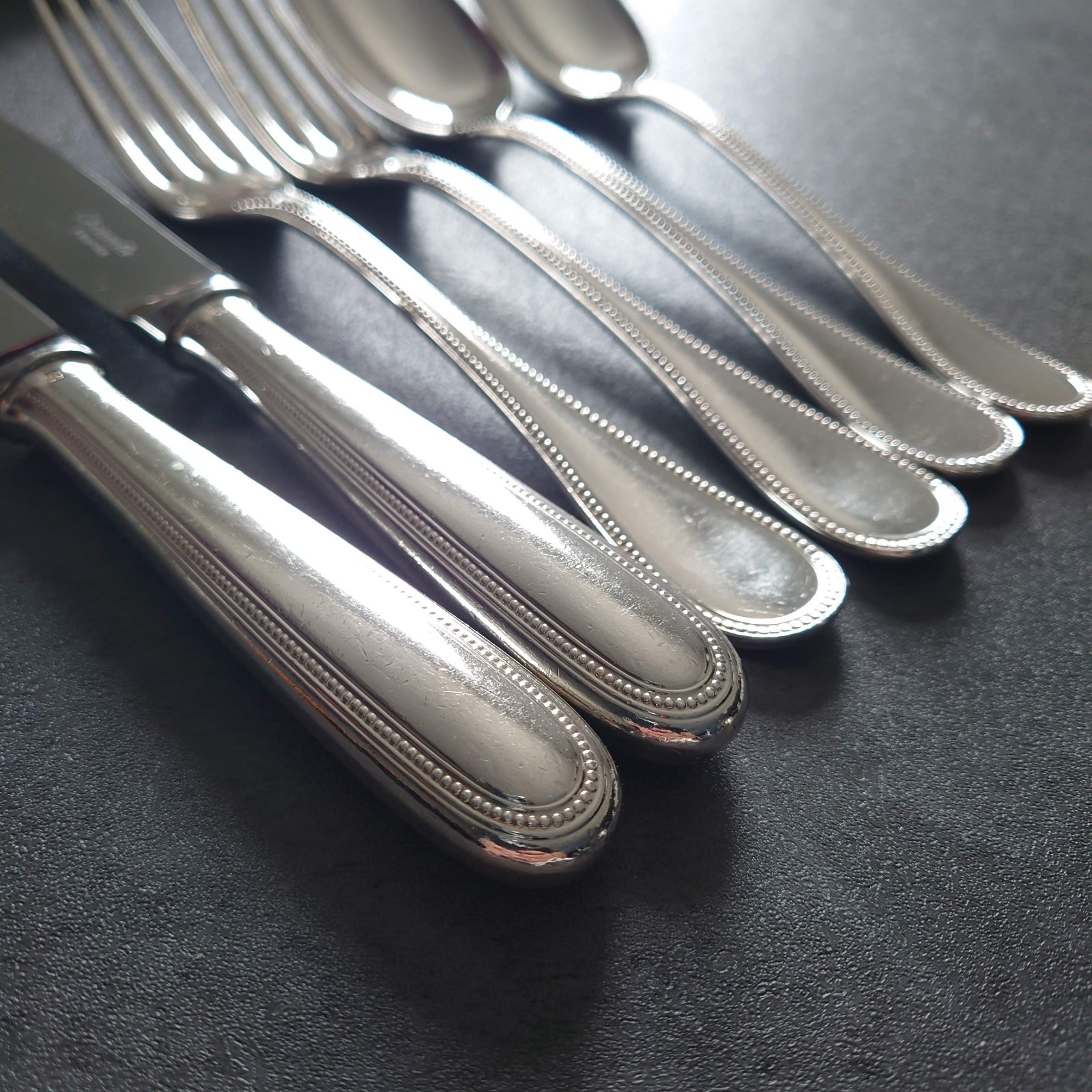 Christofle Perles 10pcs Silverplate Flatware Standard Knife Fork Spoon Very Good