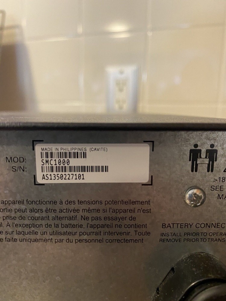 APC Smart-UPS C 1000 Uninterruptible Power Supply READ DESCRIPTION