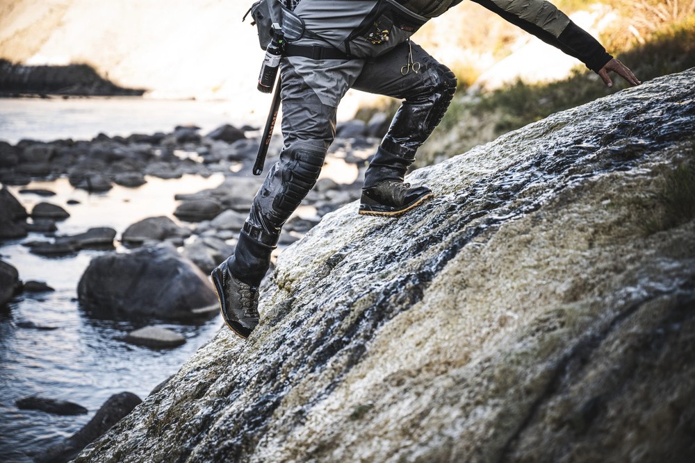 Simms Confluence Stockingfoot Wader - Graphite