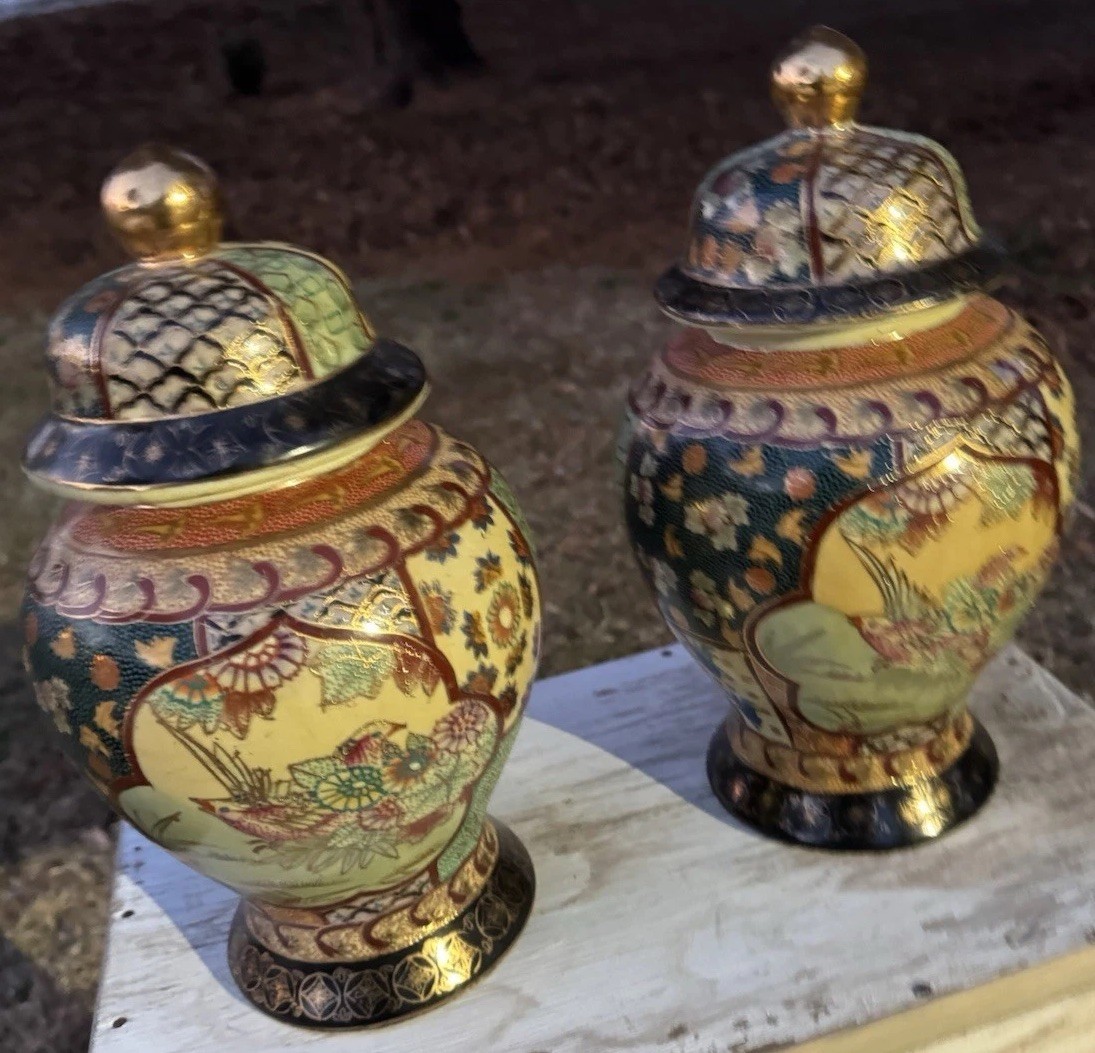Chinese Ginger Jars - MATCHING PAIR Satsuma Moriage Porcelain Vintage Imported