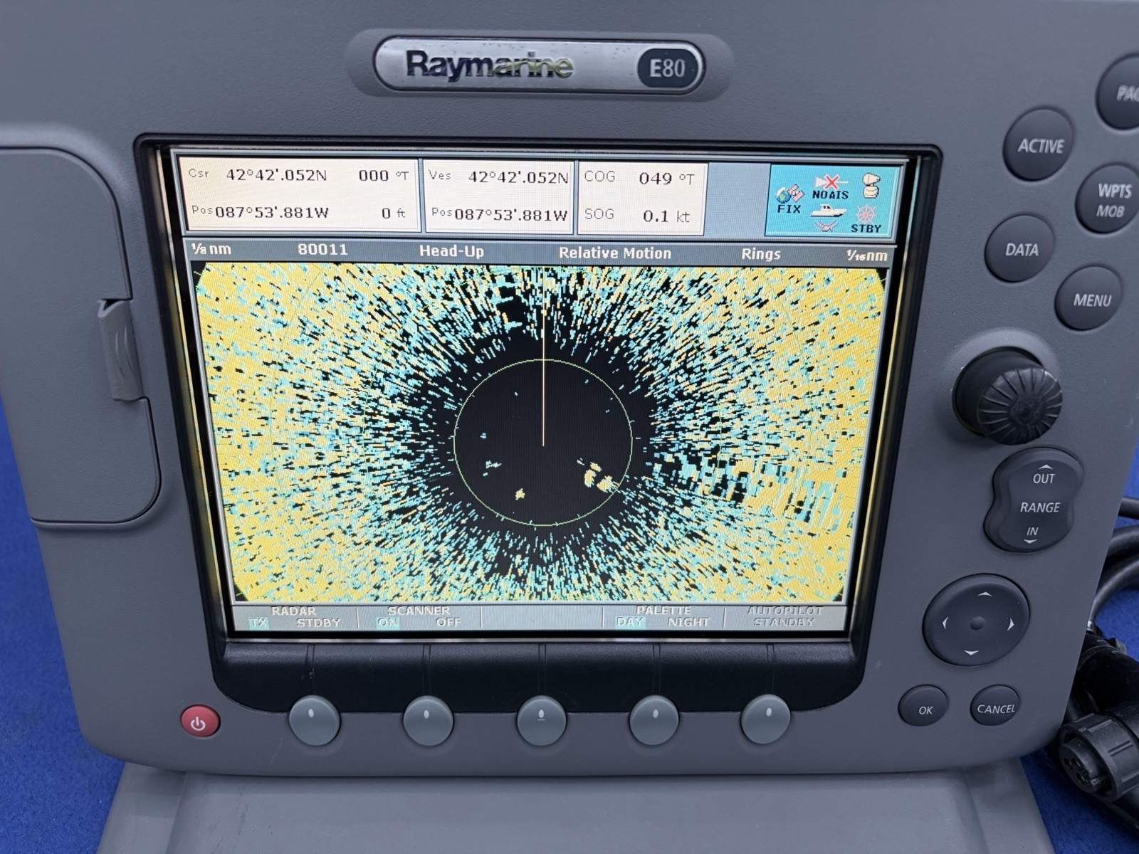 Raymarine E80 Classic GPS Chartplotter Multifunction Display W/ Cover; Tested