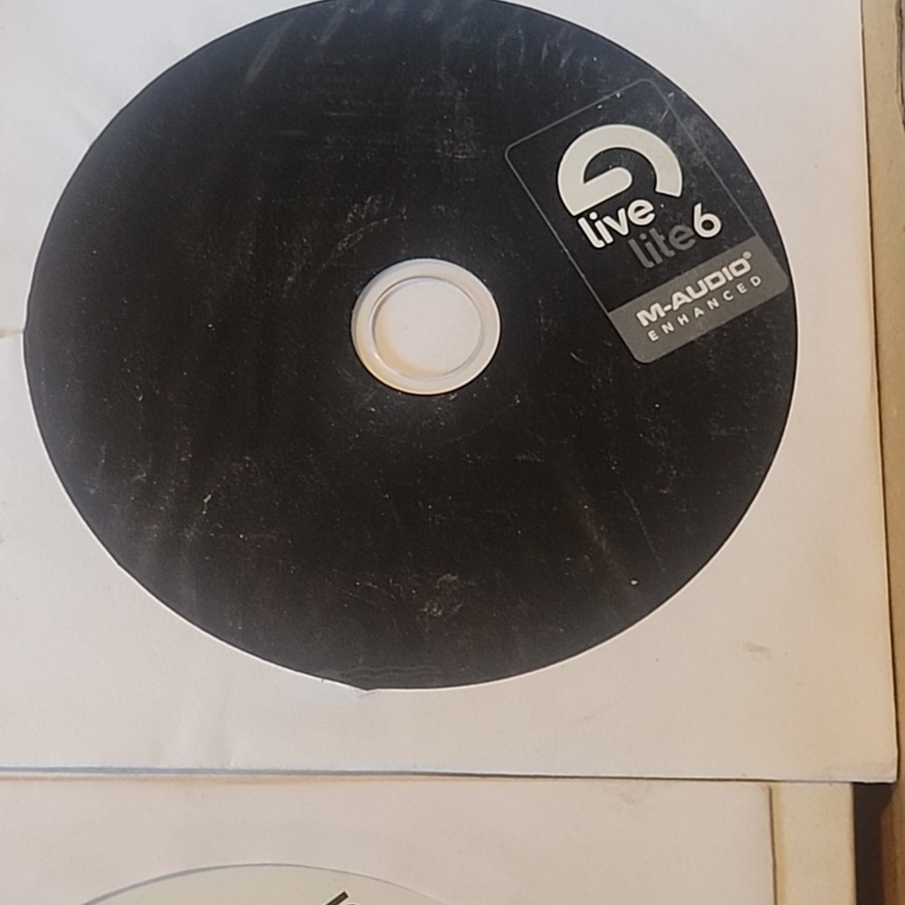 M-Audio Delta 1010LT PCI Audio Interface with Cables AND BOX UNTESTED