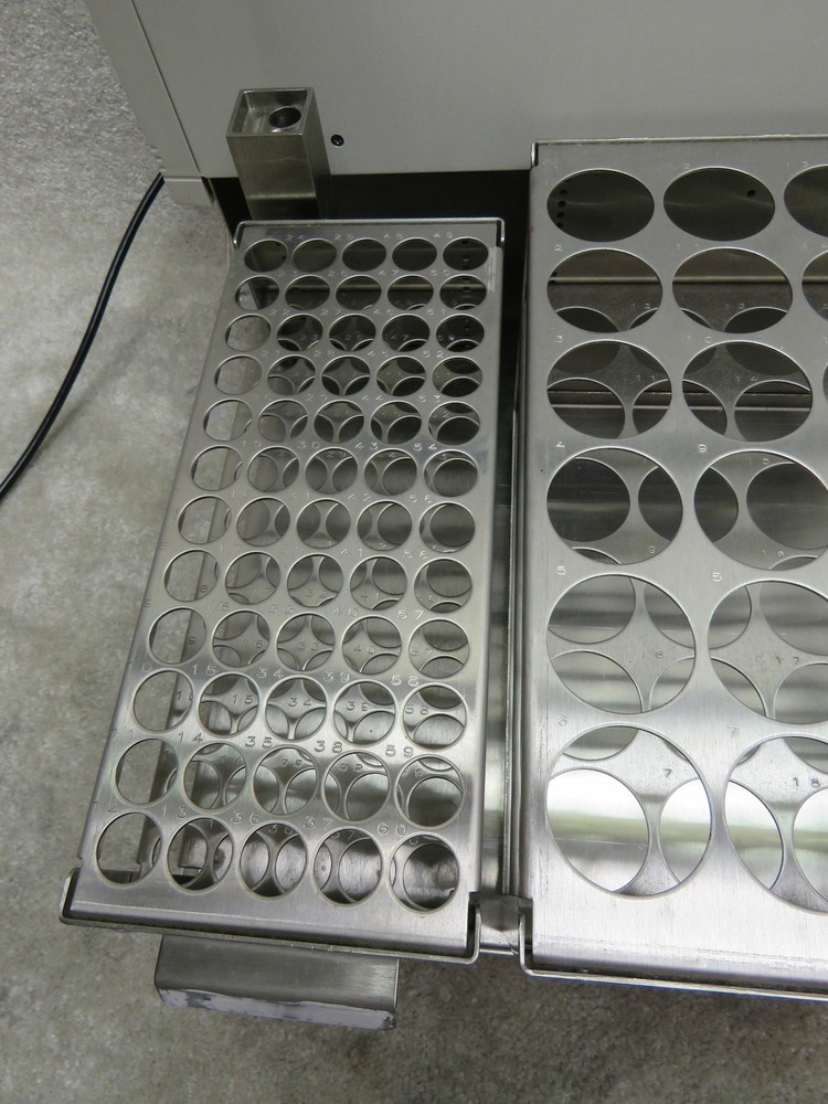 Lachat AIM 1250 autosampler