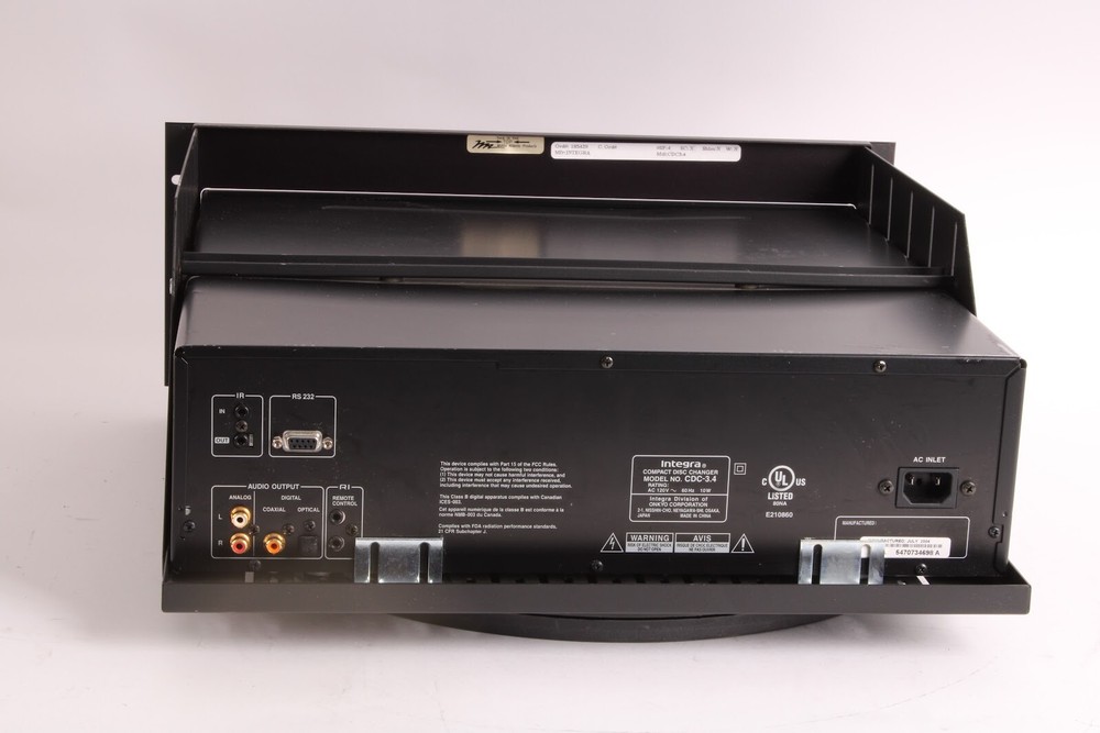 Integra CDC-3.4 Compact 6 Disc Carousel Changer W/ Middle Atlantic CDC3.4 Rack