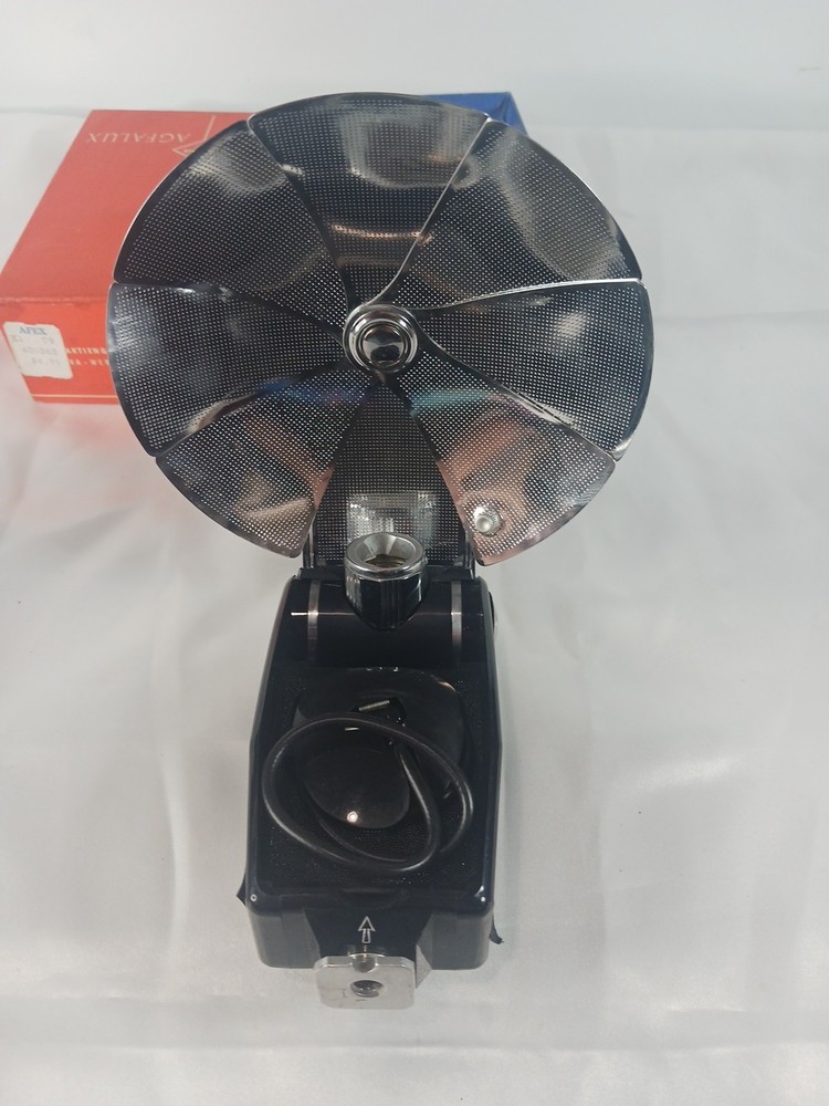 Agfalux AGFA Camera Werk AG Munchen Germany Camera Flash & Case - UNTESTED