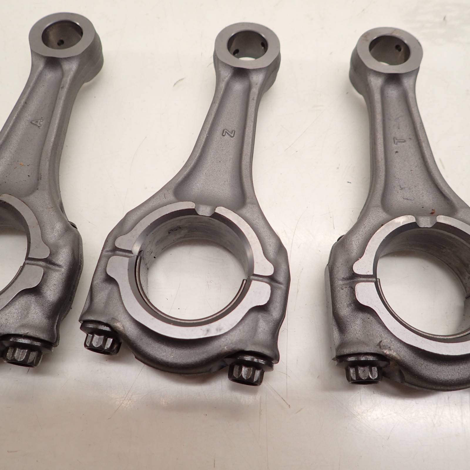 15-24 Yamaha YZF R1 set of 4 connecting rods