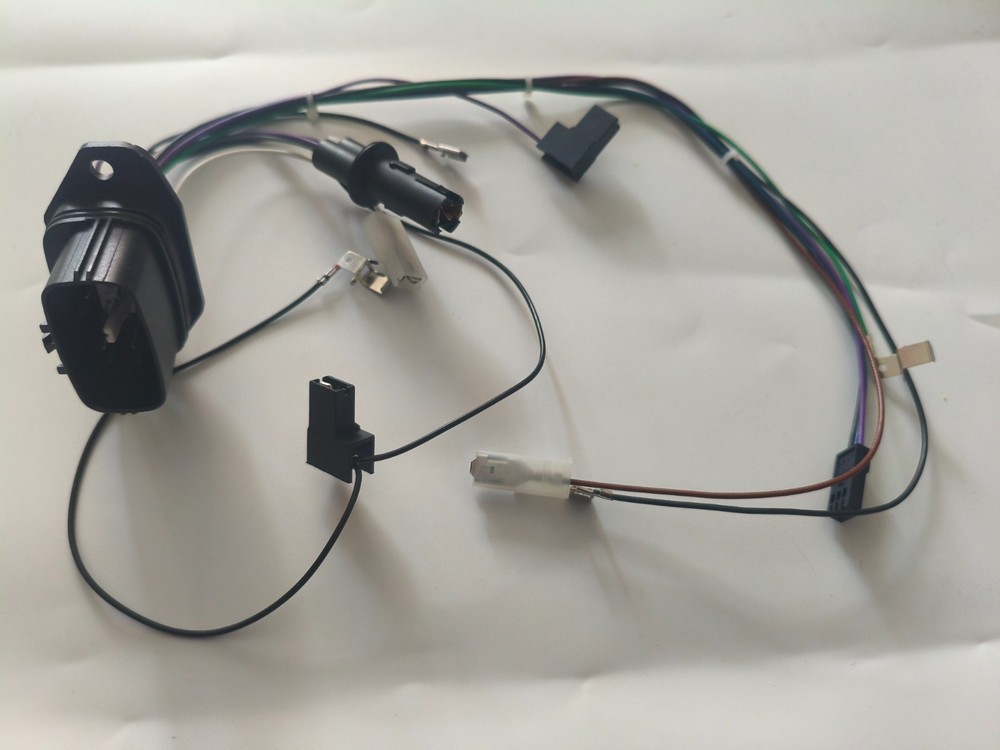 Car Headlight Wire Harness Cable Socket Plug Connector Fit for Mazda 6 2003-2015