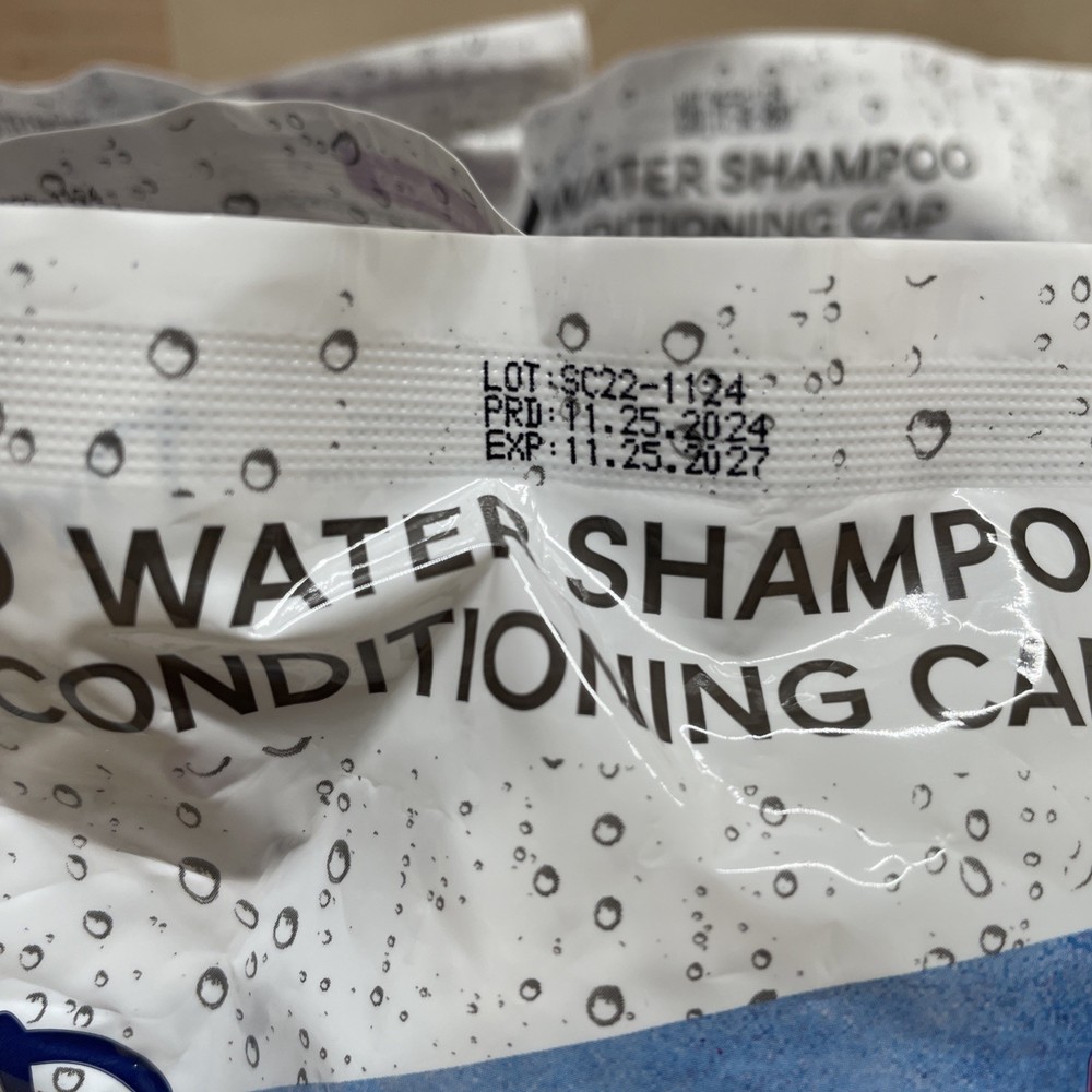 DRENCH! 12 Pack No Rinse Shampoo & Conditioning Cap EXP 11/27