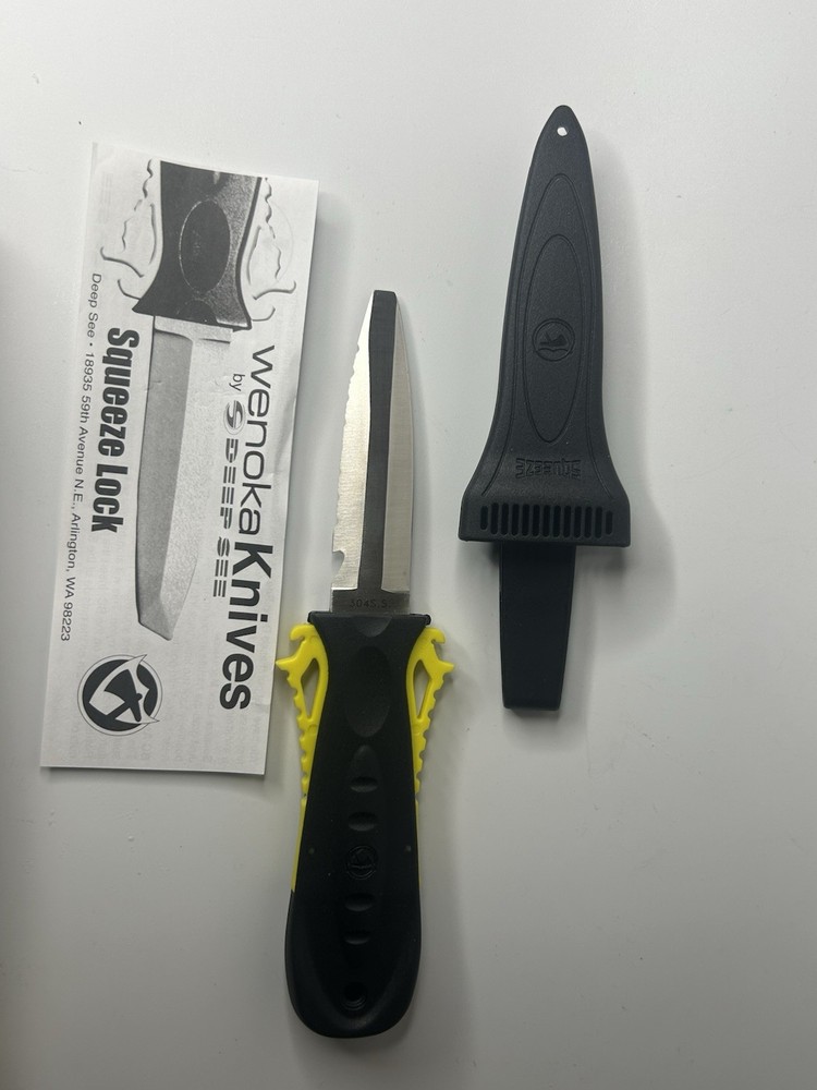 Wenoka Squeeze Lock Dive Knife