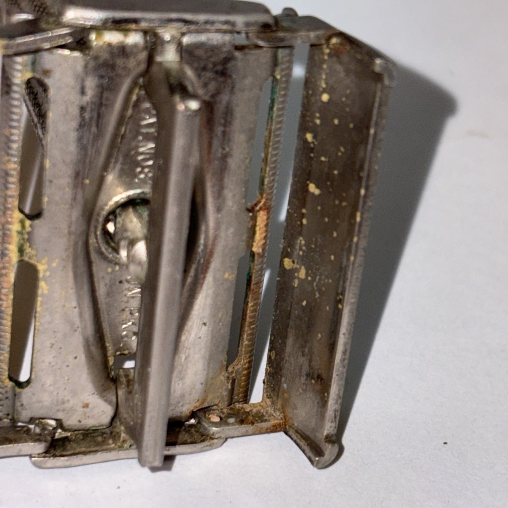 1957 Gillette Super Speed Flare Tip DE TTO Safety Razor Date Code C2