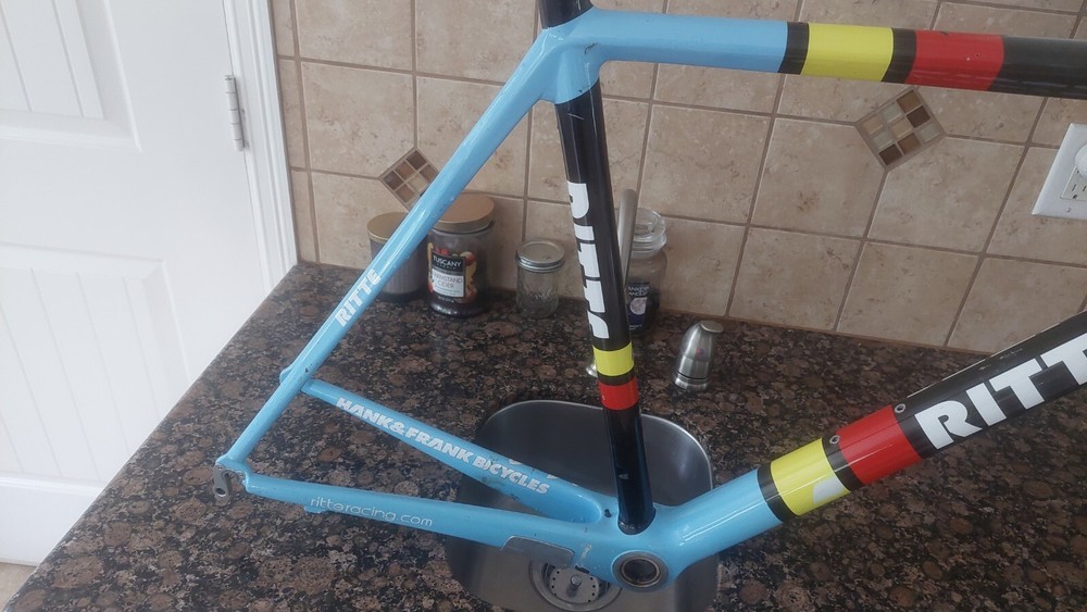 Ritte Bossberg Frame & Fork w/ seatpost topper