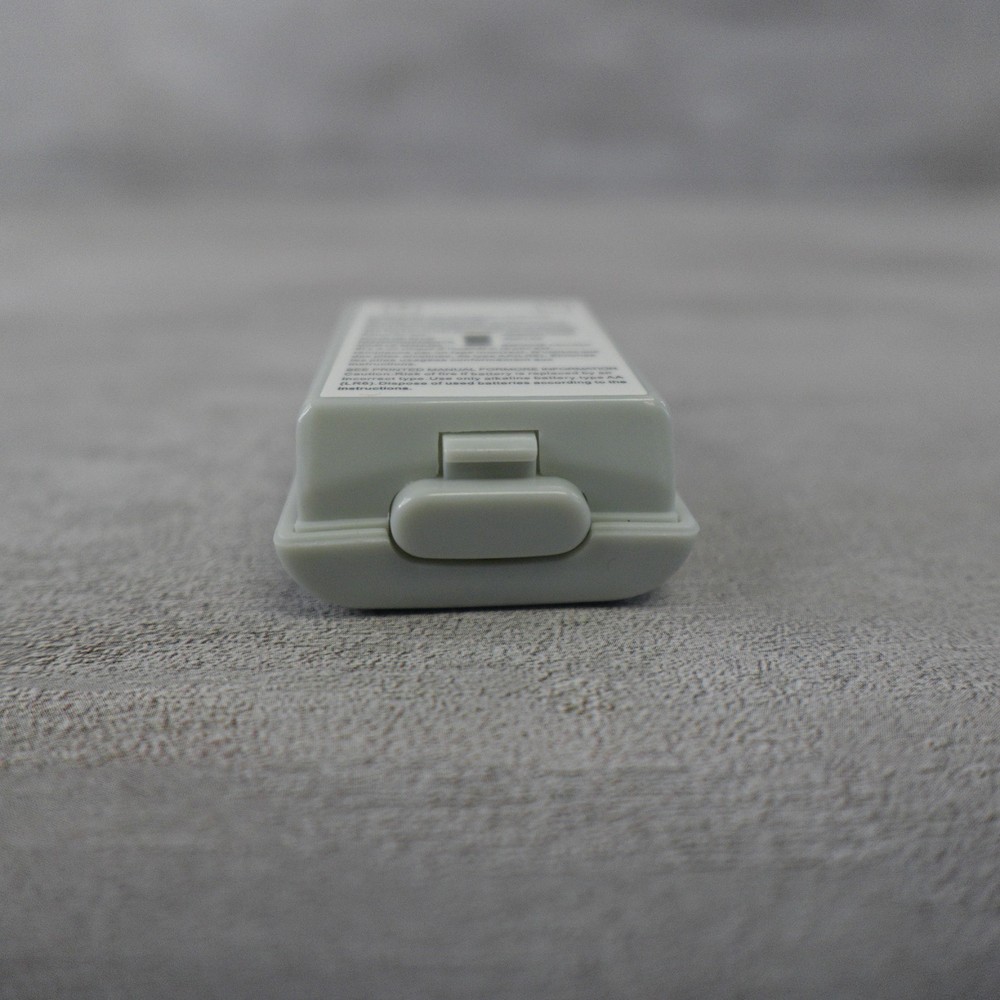 Battery Pack for Xbox 360 Wireless Controller Microsoft White Cover Replacement