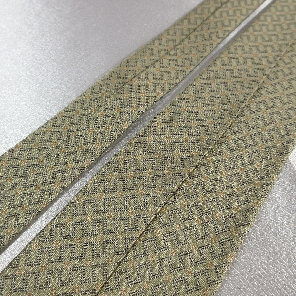 Hermes H pattern silk tie