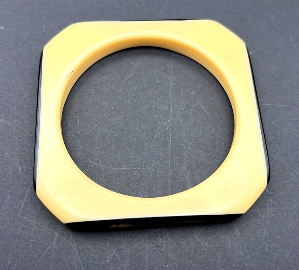 Bakelite Ivory & Black Carved Flowers Octagonal Bangle Bracelet Untested
