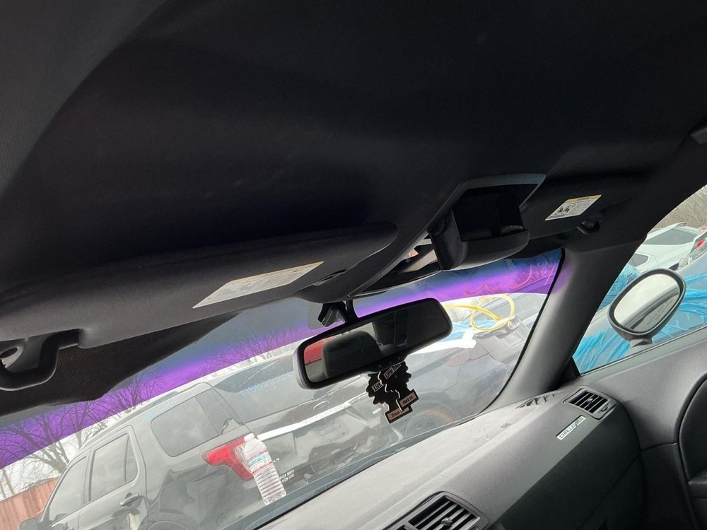 CHALLENGE 2013 Glove Box 4972439