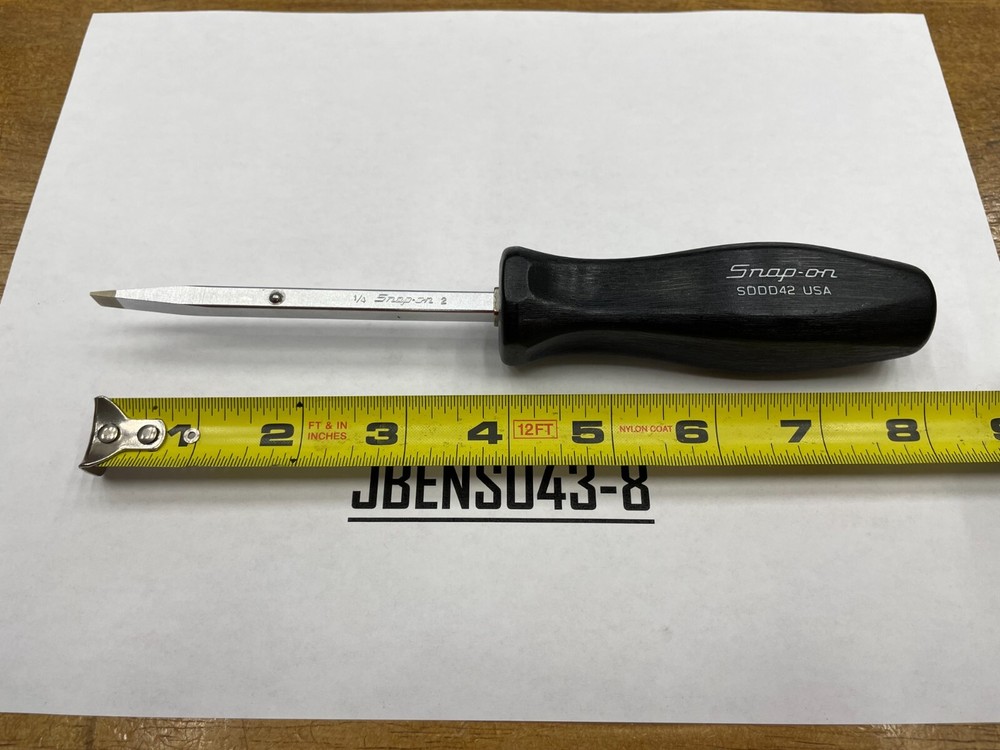 Snap-on Tools MINT RARE BLACK Hard Grip Interchangeable Blade Screwdriver SDDD42