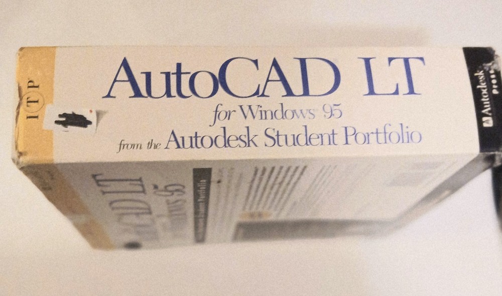 AUTODESK AutoCAD LT Cad Standard for Windows 95 Software CD is sealed never used