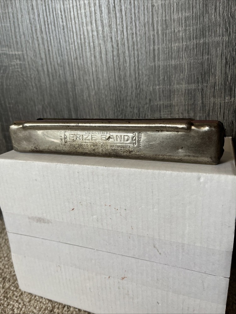 VINTAGE PRIZE BAND HARMONICA GERMANY