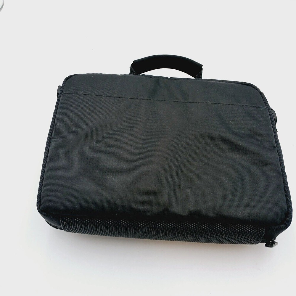 Audio box Portable DVD & Targus Case