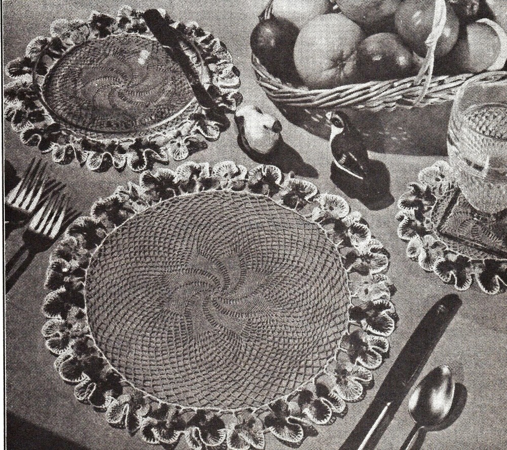 VINTAGE 1950 Pansy Luncheon Doily Set/CROCHET PATTERN INSTRUCTIONS ONLY