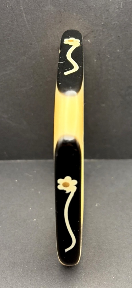 Bakelite Ivory & Black Carved Flowers Octagonal Bangle Bracelet Untested