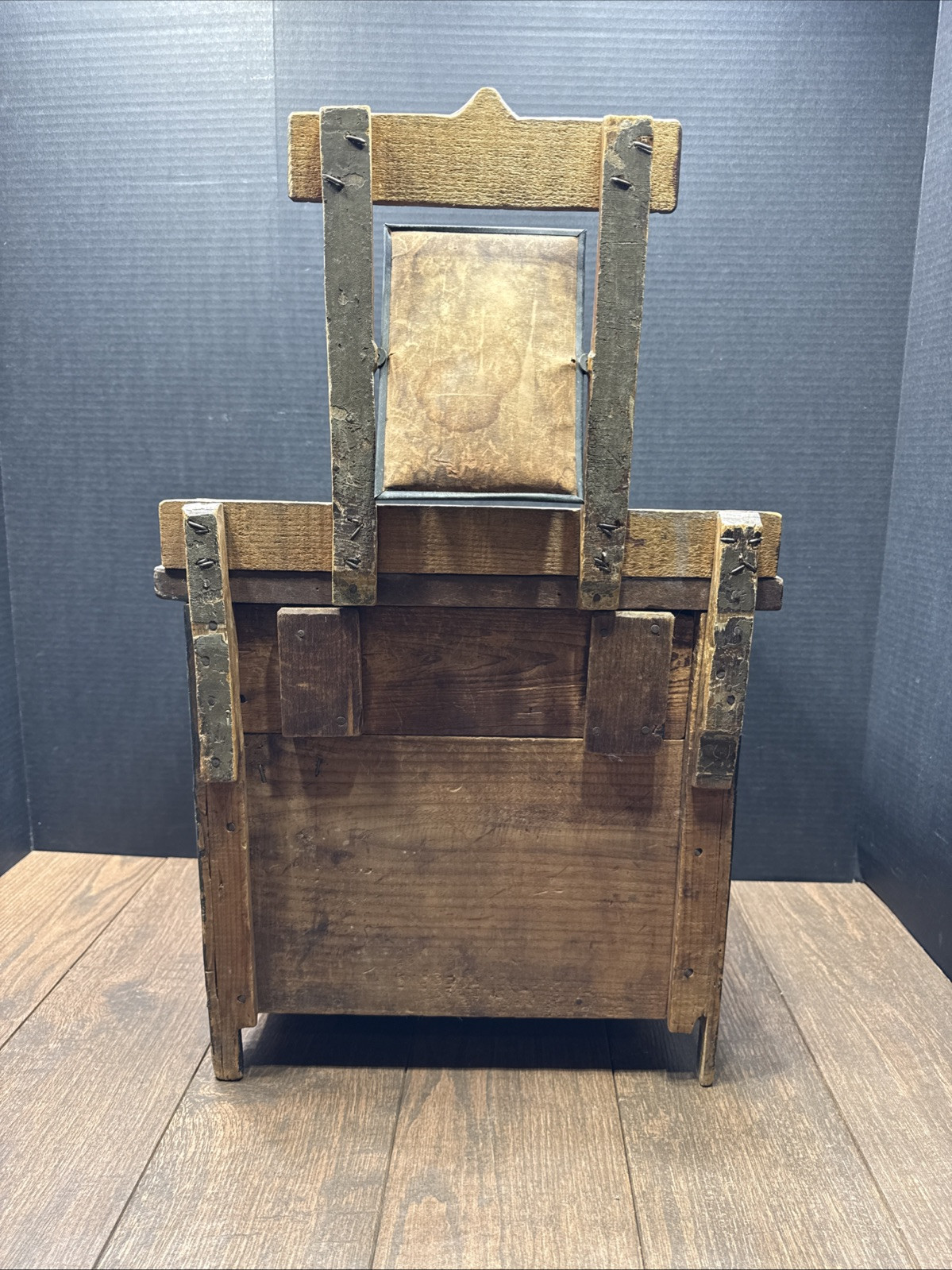 “ ANTIQUE EARLY 1900’s SALESMAN SAMPLE MINATURE FURNITURE DISPLAY WITH MIRROR “