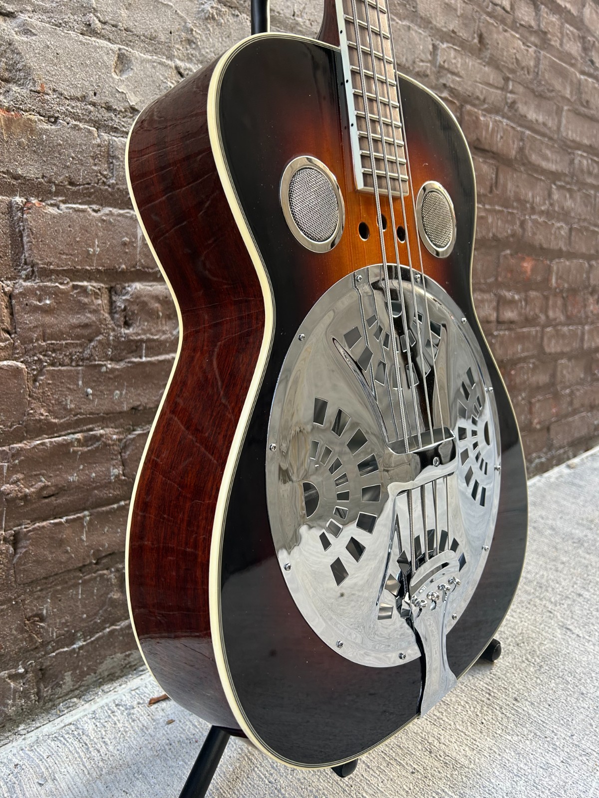 Regal RD-05 Studio Series Resophonic Bass Traditional Sunburst