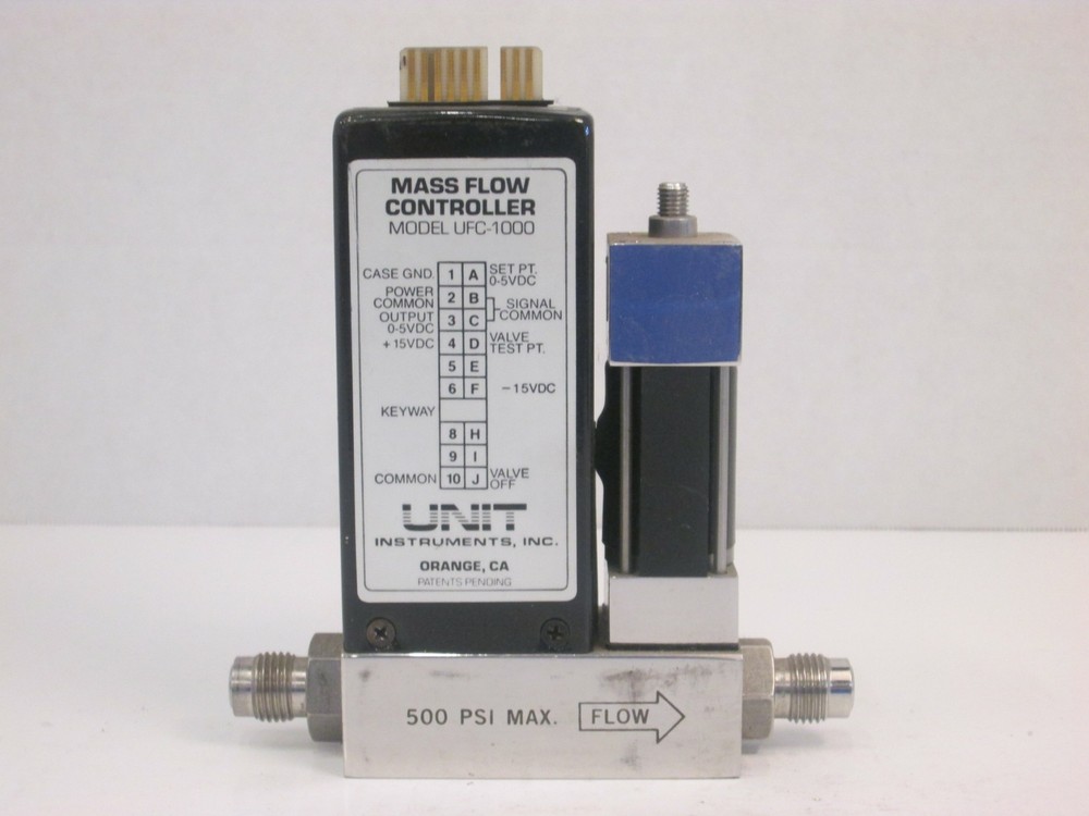 Unit UFC-1000, MFC, Mass Flow Controller, CHF3, 50 SCCM, Used