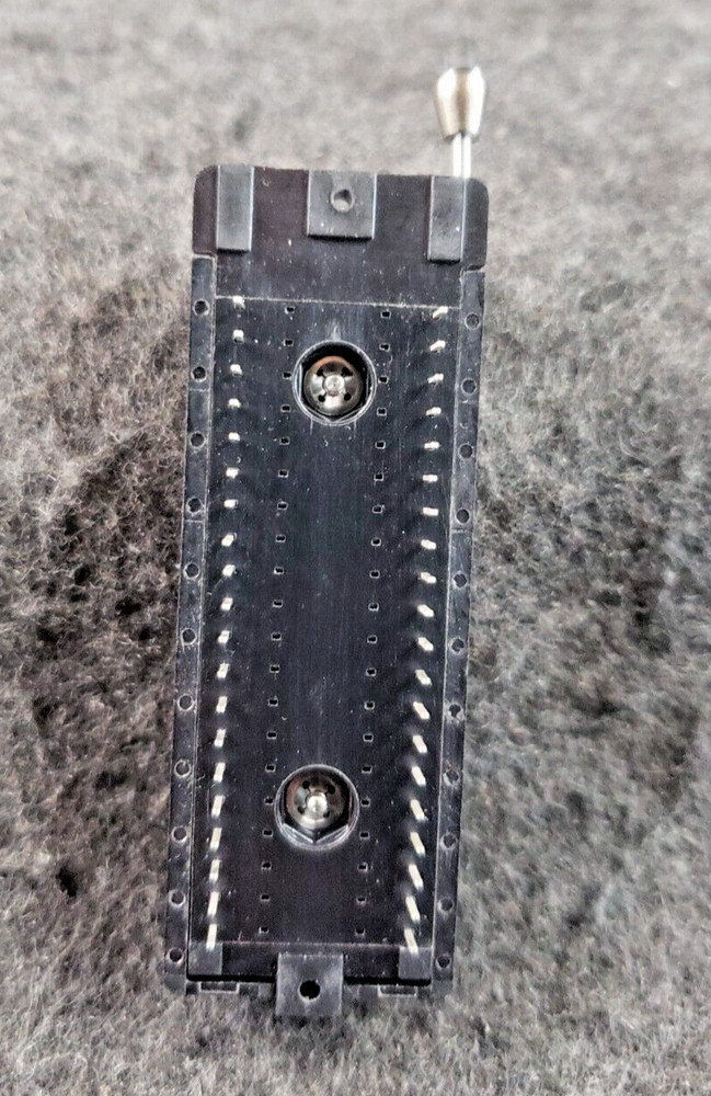 40 PIN Programmer Locking ZIF Socket High Stability for Production Line....(SB4)