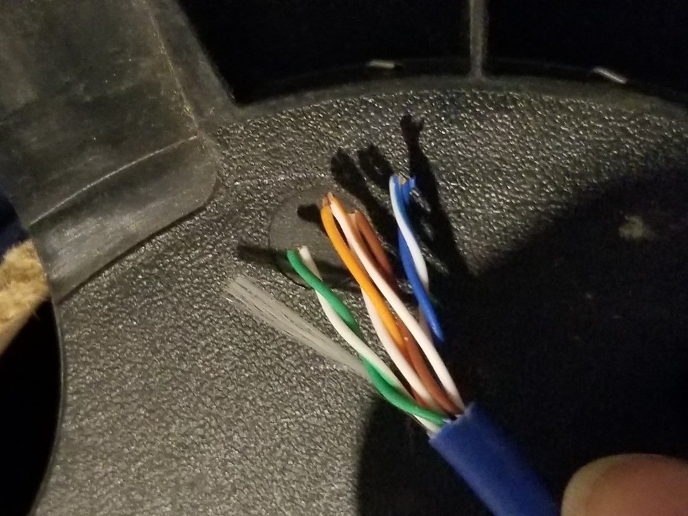 Belden Mohawk M57553 24/4P CAT5e LAN UTP Networking Cable Riser Blue /100ft