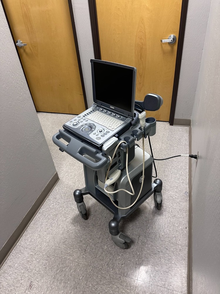 GE LOGIQ e ULTRASOUND SYSTEM