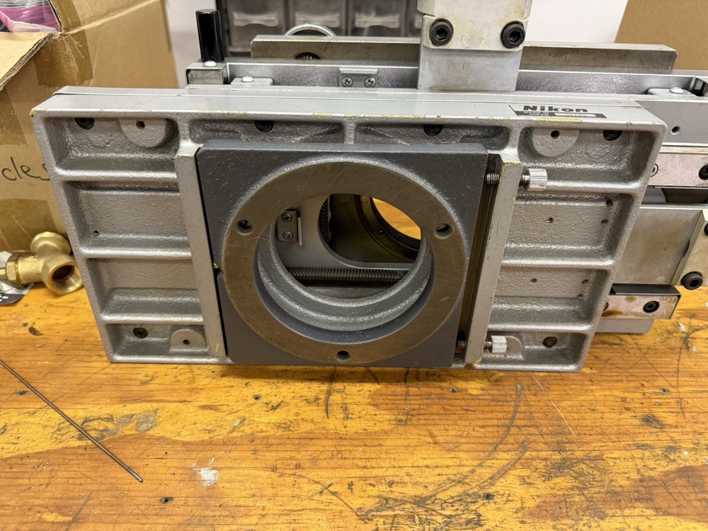 Nikon 4x2 Measuring Stage