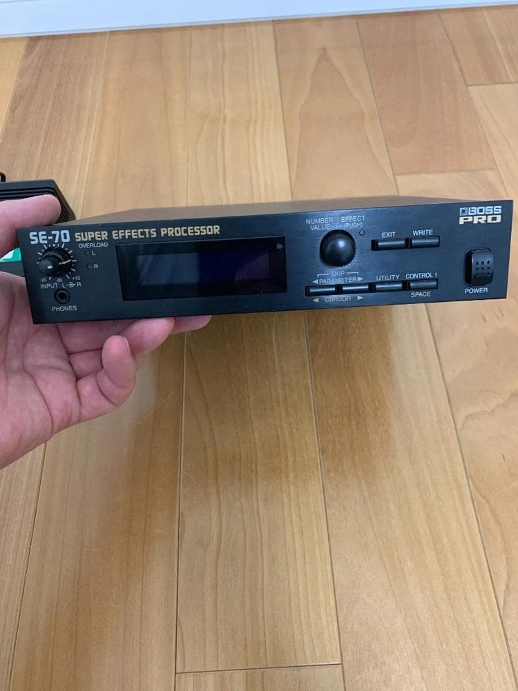 Boss SE-70 Super Effects Processor Pro spec Multi Effector Musical Instruments