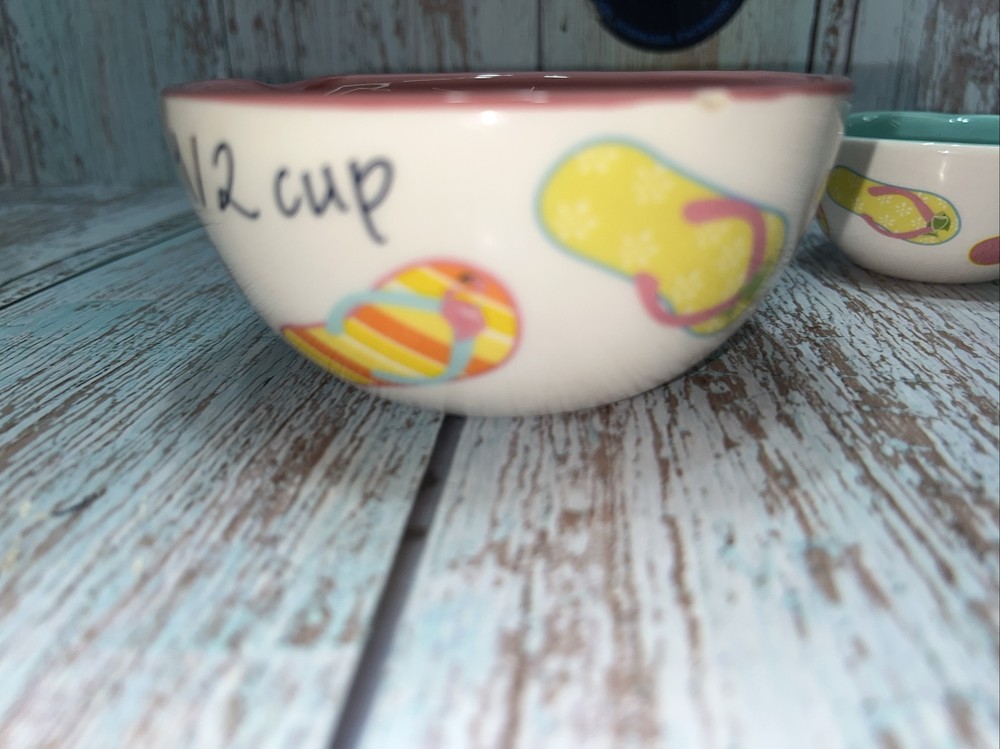 Ceramic Measuring Bowls Cups.Flip Flops 4 Piece Stacking Set