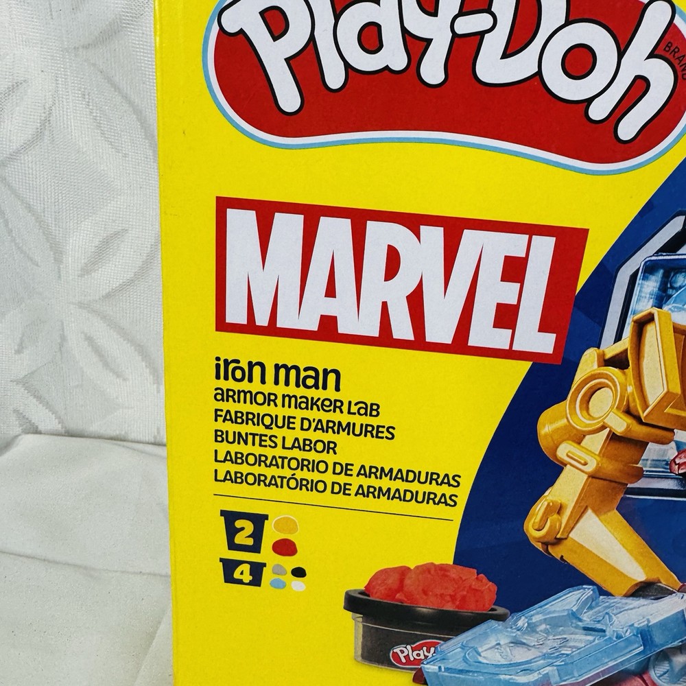 Play-Doh Marvel Iron Man Armor Maker Lab Playset