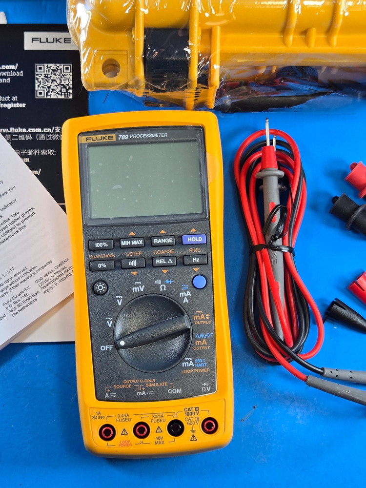 Fluke 789 Processmeter NEW 2025 stock w/ case!